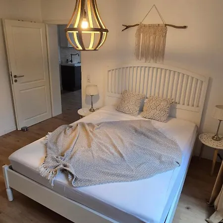 2 Schlafzimmer Appartement *